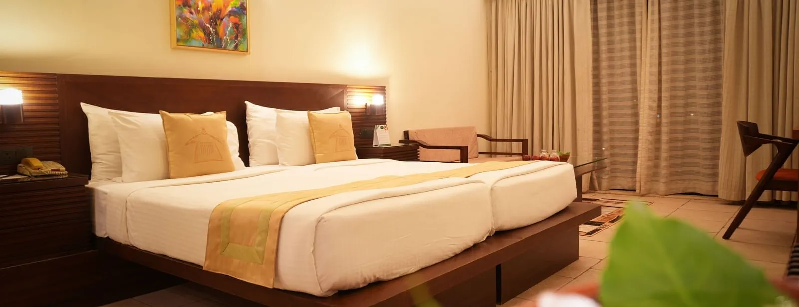Standard_Suite_Bedroom